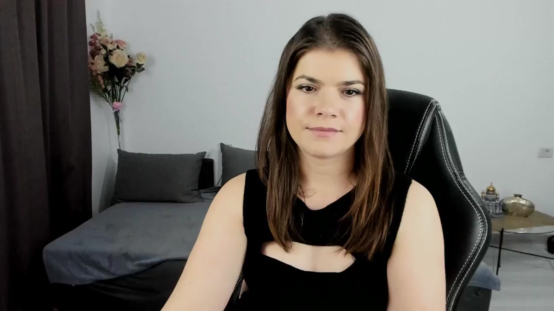 Gallery image thumbnail from Adisonn4you's myfreecams stream on, 03/13/2026, 24:49 image 8 of 20