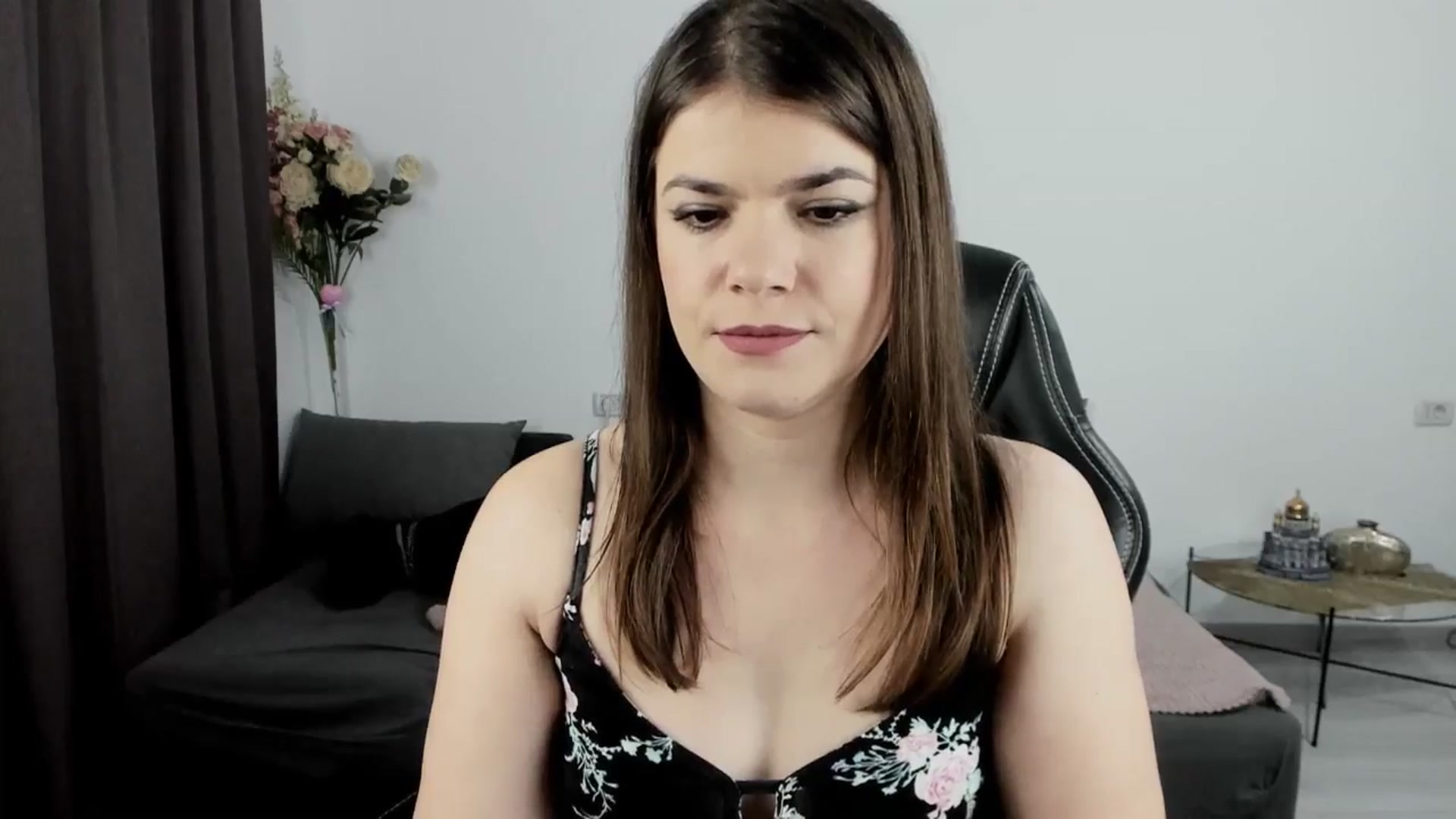Gallery image thumbnail from Adisonn4you's myfreecams stream on, 04/05/2026, 01:46 image 15 of 20