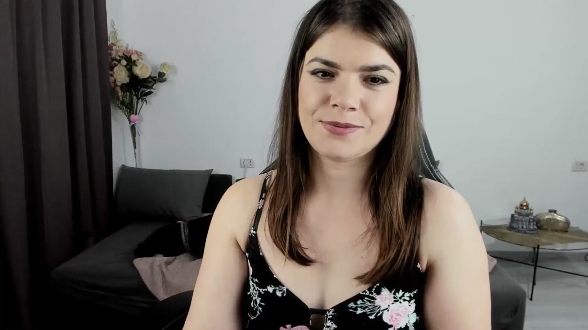 Gallery image thumbnail from Adisonn4you's myfreecams stream on, 04/05/2026, 03:03 image 19 of 20