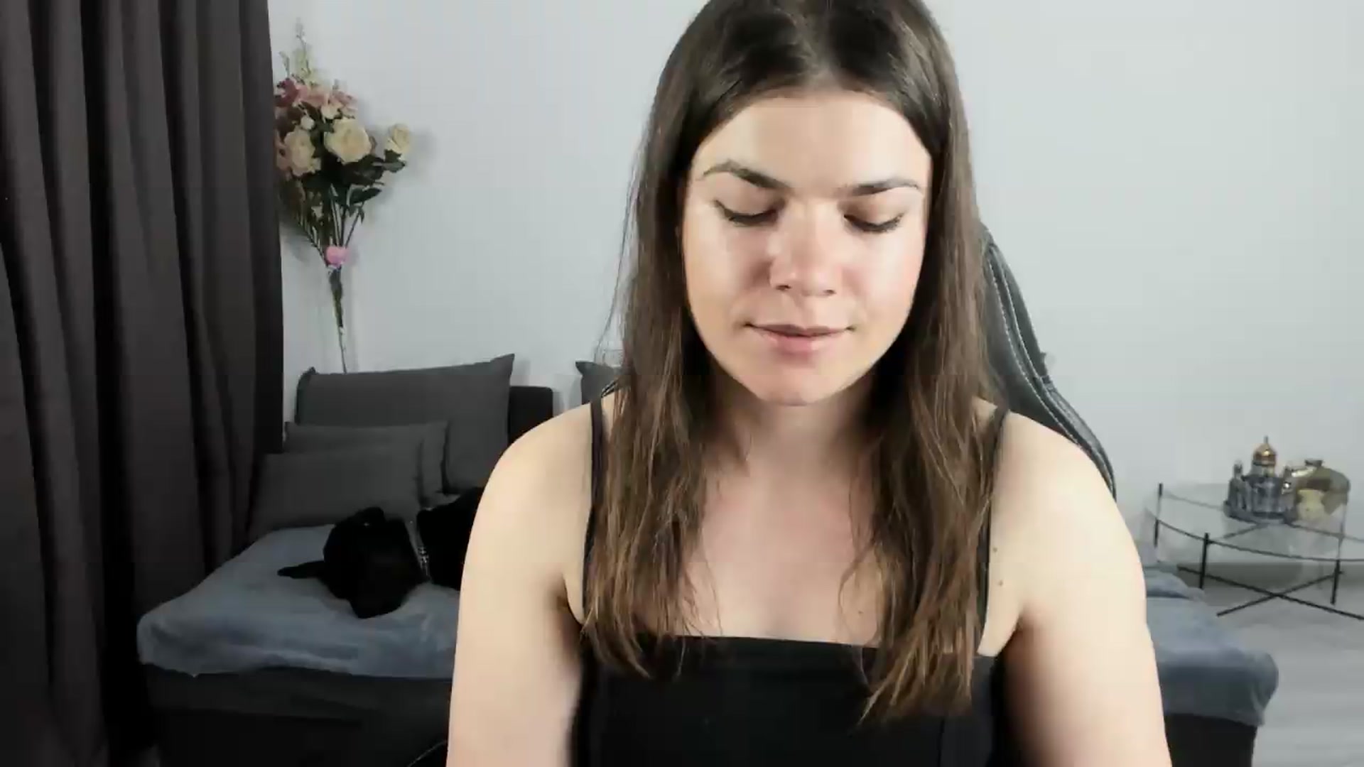 Gallery image thumbnail from Adisonn4you's myfreecams stream on, 04/25/2026, 24:41 image 16 of 20
