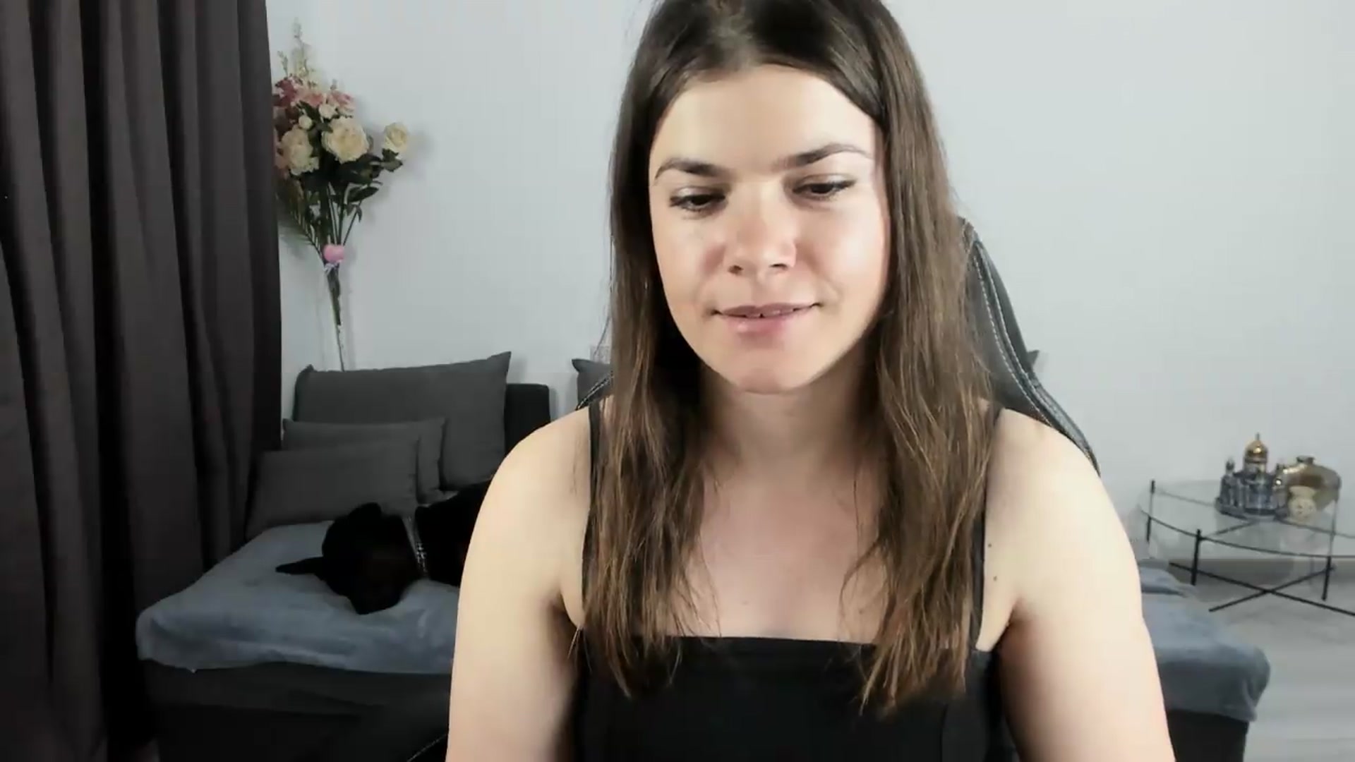 Gallery image thumbnail from Adisonn4you's myfreecams stream on, 04/25/2026, 24:41 image 12 of 20