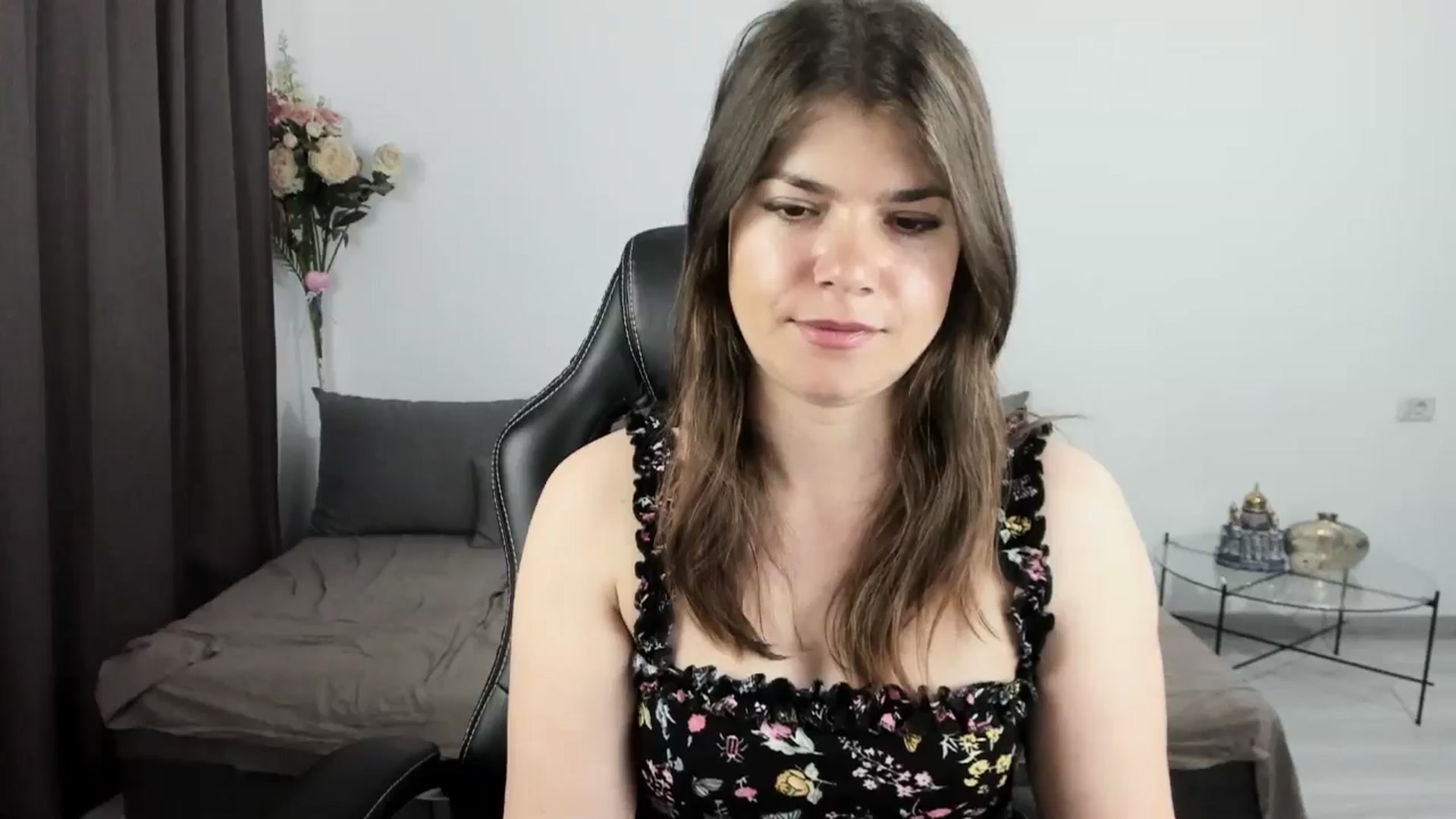 Gallery image thumbnail from Adisonn4you's myfreecams stream on, 04/28/2026, 02:44 image 7 of 20