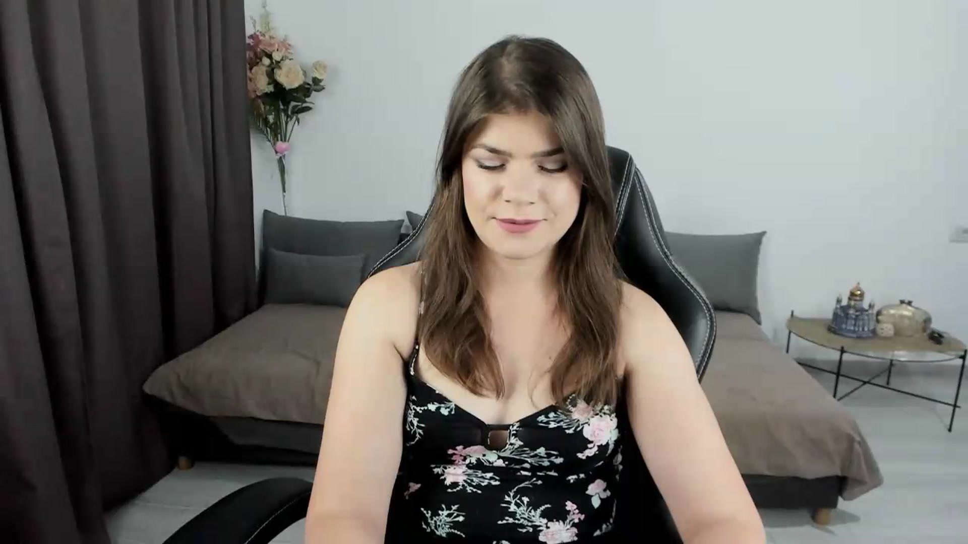 Gallery image thumbnail from Adisonn4you's myfreecams stream on, 06/09/2026, 23:21 image 5 of 20