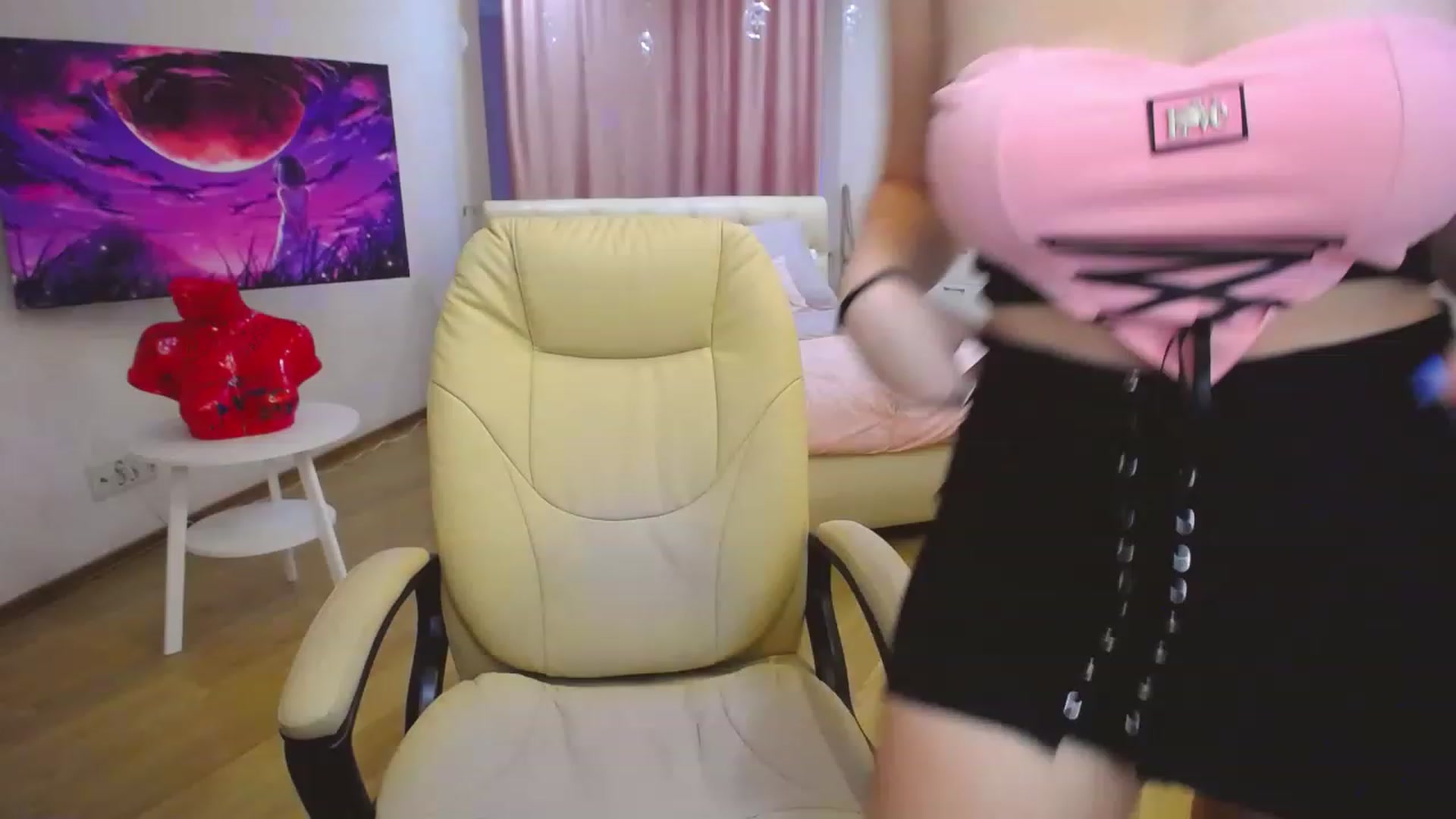 Gallery image thumbnail from AdmireMyEyes's myfreecams stream on, 11/15/2022, 05:26 image 16 of 20