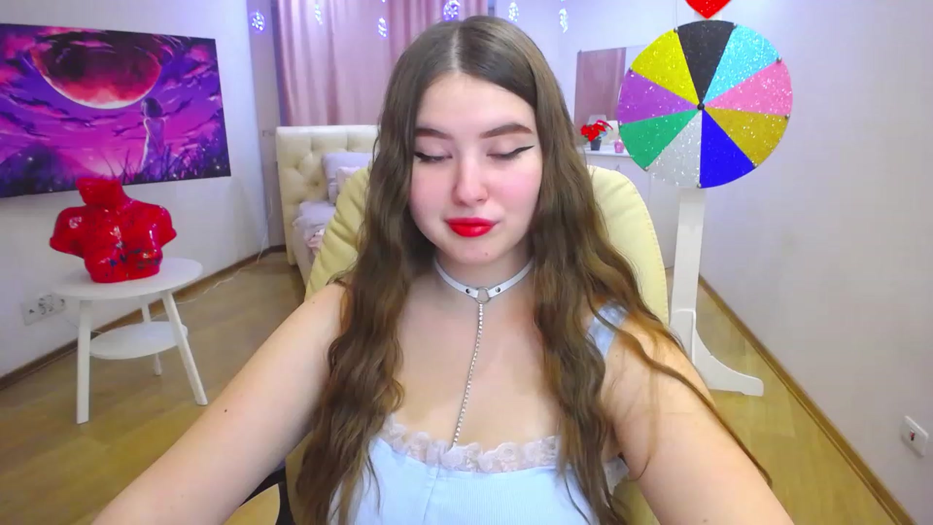 Gallery image thumbnail from AdmireMyEyes's myfreecams stream on, 11/16/2022, 08:40 image 15 of 20