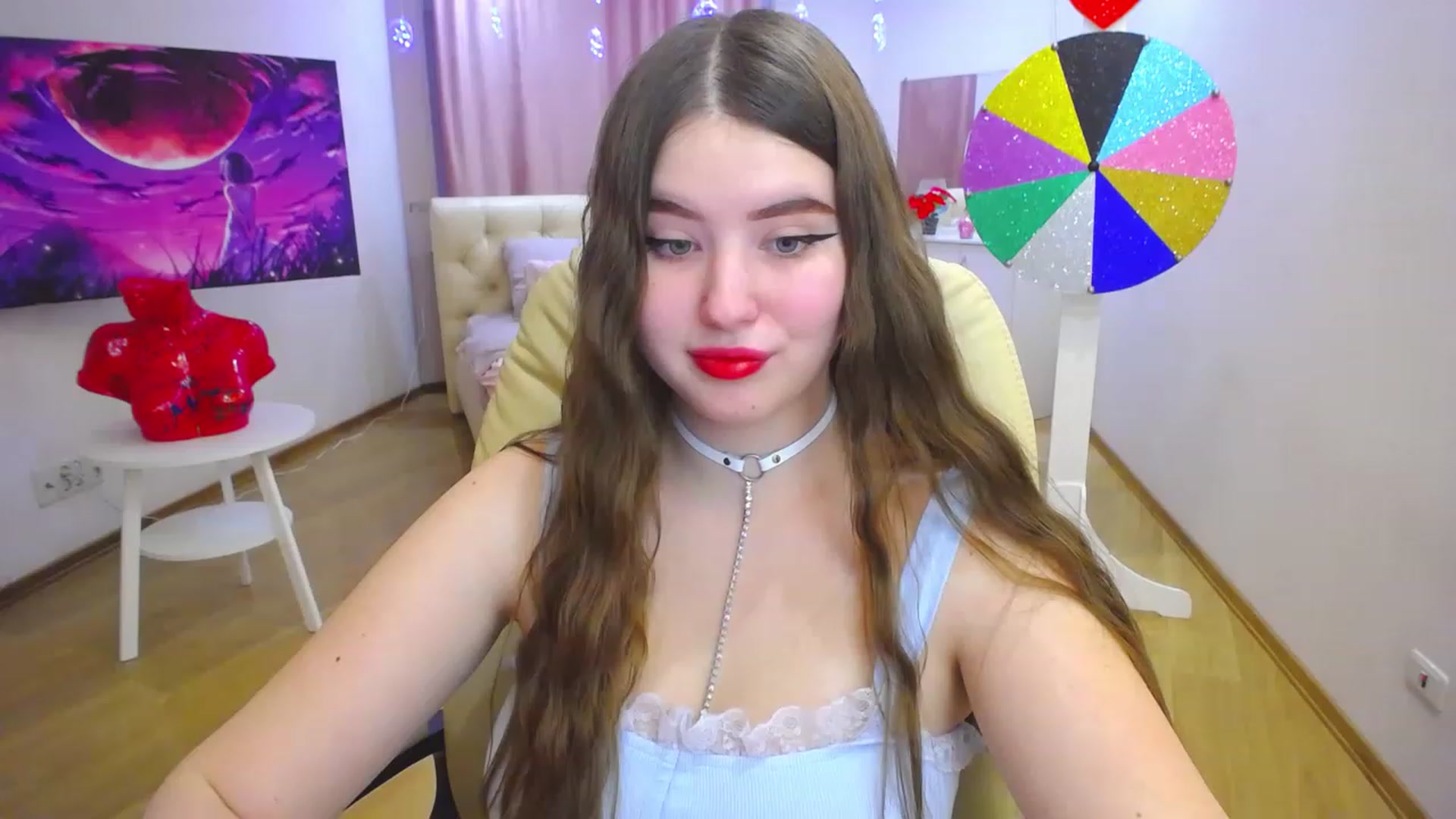 Gallery image thumbnail from AdmireMyEyes's myfreecams stream on, 11/16/2022, 08:40 image 20 of 20