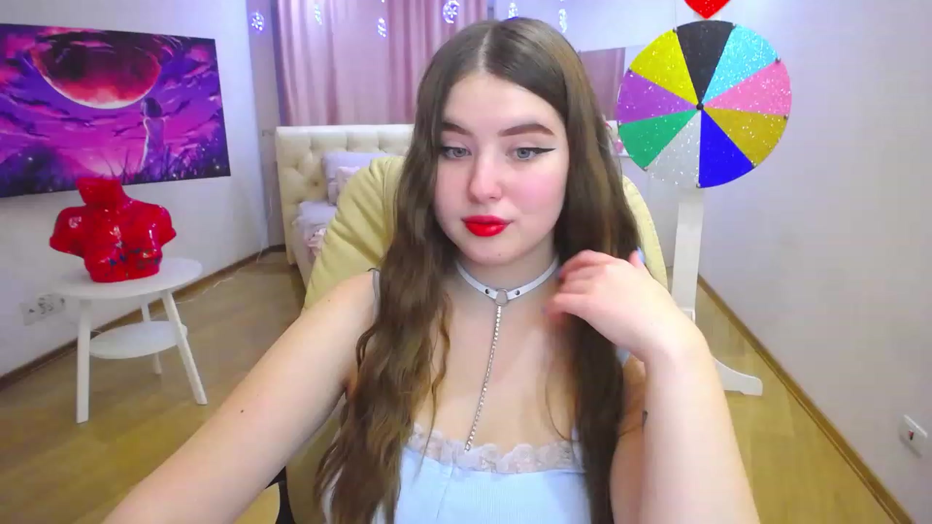 Gallery image thumbnail from AdmireMyEyes's myfreecams stream on, 11/16/2022, 08:40 image 14 of 20