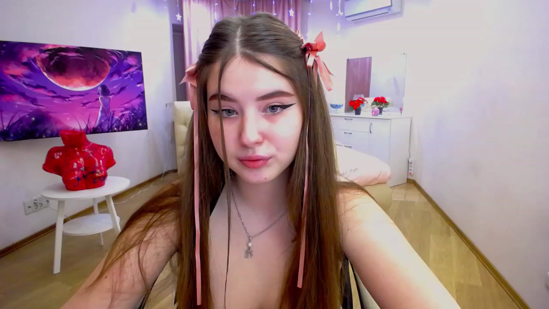 Gallery image thumbnail from AdmireMyEyes's myfreecams stream on, 11/18/2022, 10:54 image 20 of 20