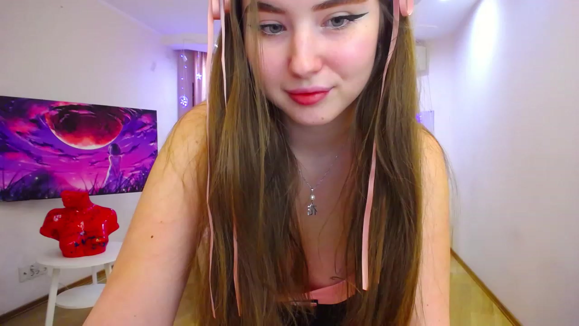 Gallery image thumbnail from AdmireMyEyes's myfreecams stream on, 11/18/2022, 16:44 image 1 of 20