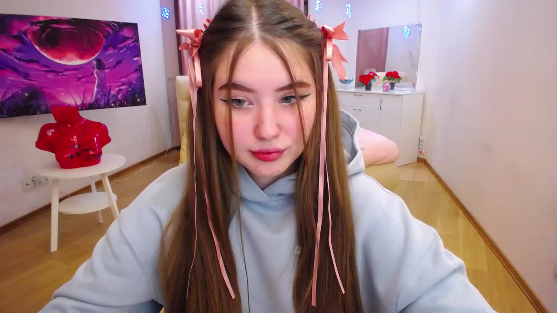 Gallery image thumbnail from AdmireMyEyes's myfreecams stream on, 11/18/2022, 16:44 image 19 of 20