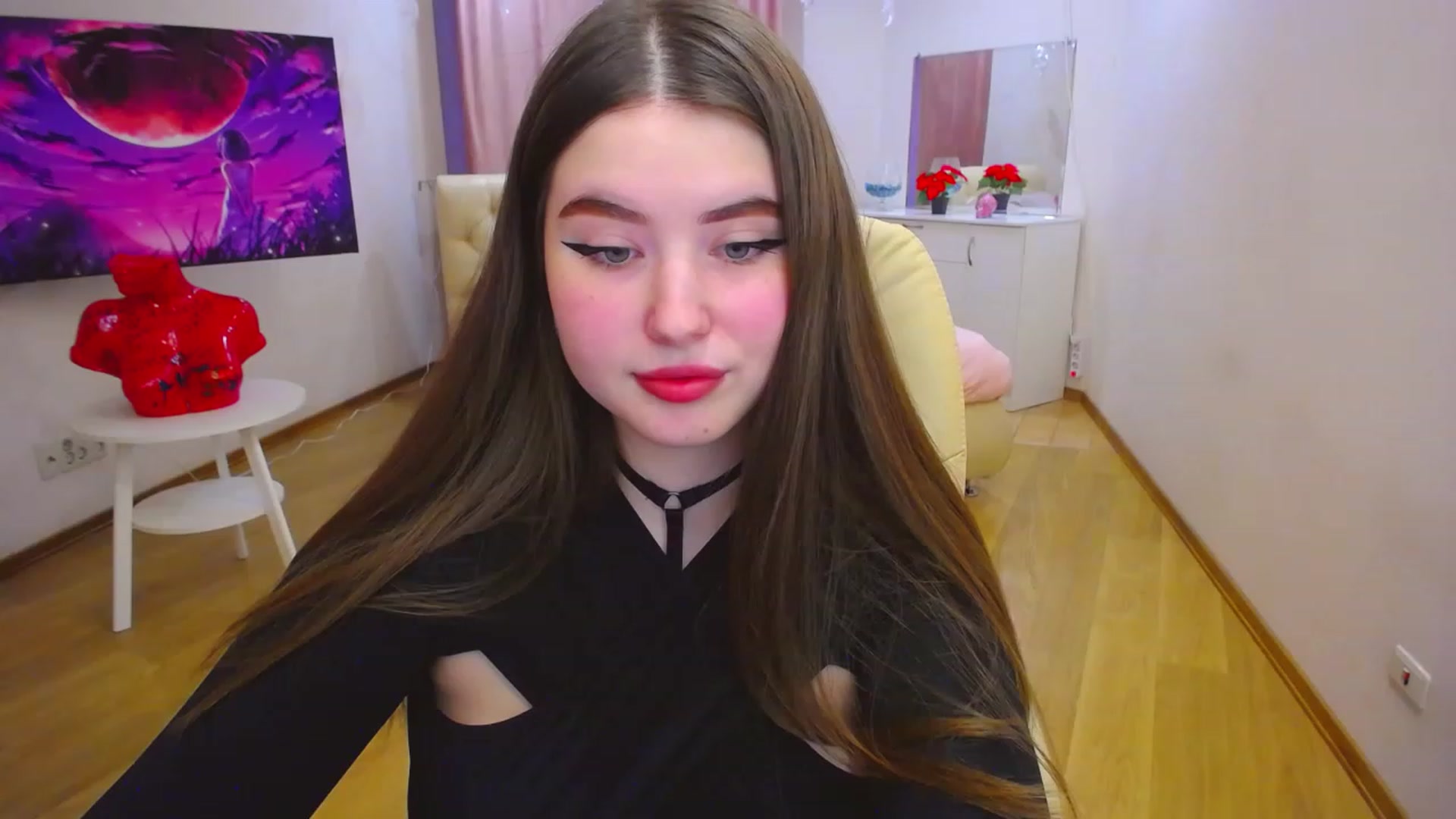 Gallery image thumbnail from AdmireMyEyes's myfreecams stream on, 11/19/2022, 07:46 image 18 of 20