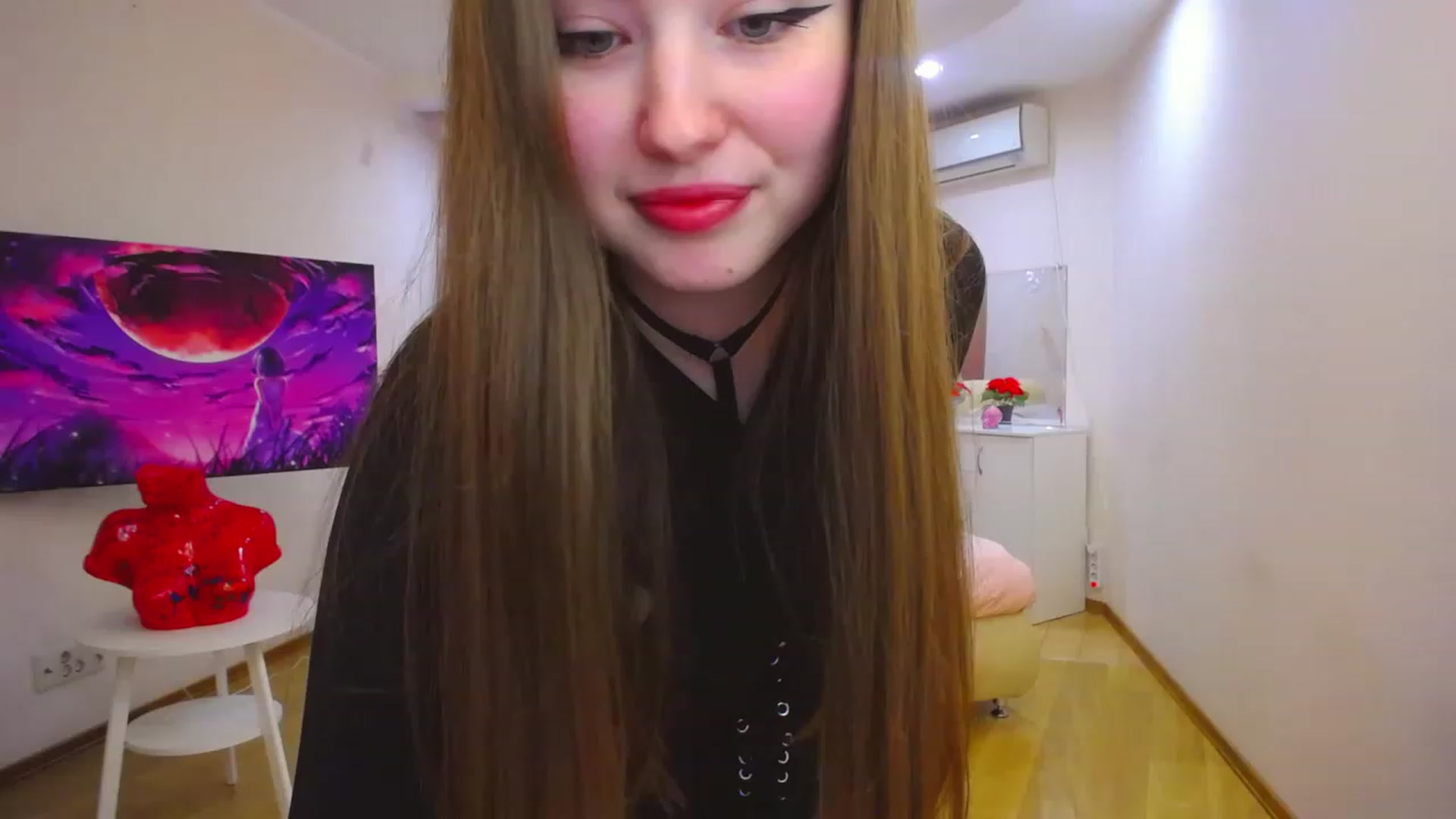 Gallery image thumbnail from AdmireMyEyes's myfreecams stream on, 11/19/2022, 07:46 image 2 of 20