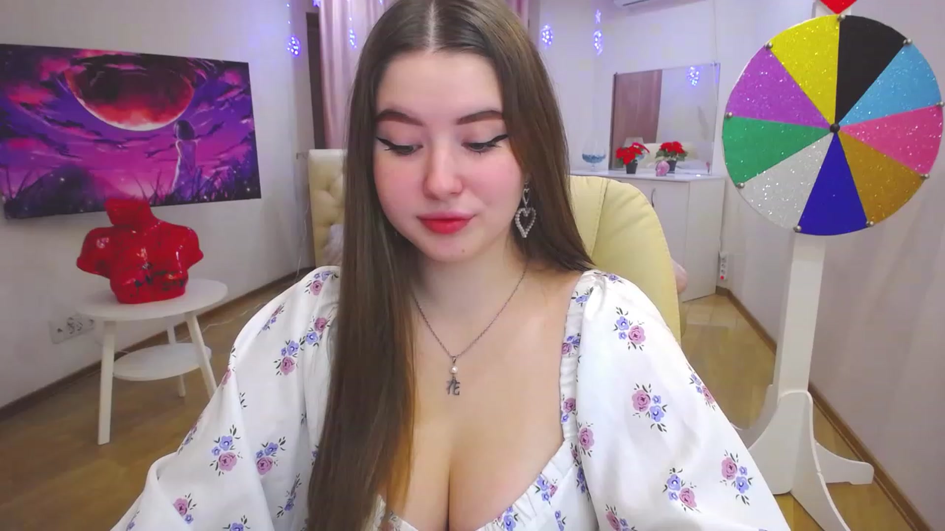 Gallery image thumbnail from AdmireMyEyes's myfreecams stream on, 11/23/2022, 07:15 image 18 of 20