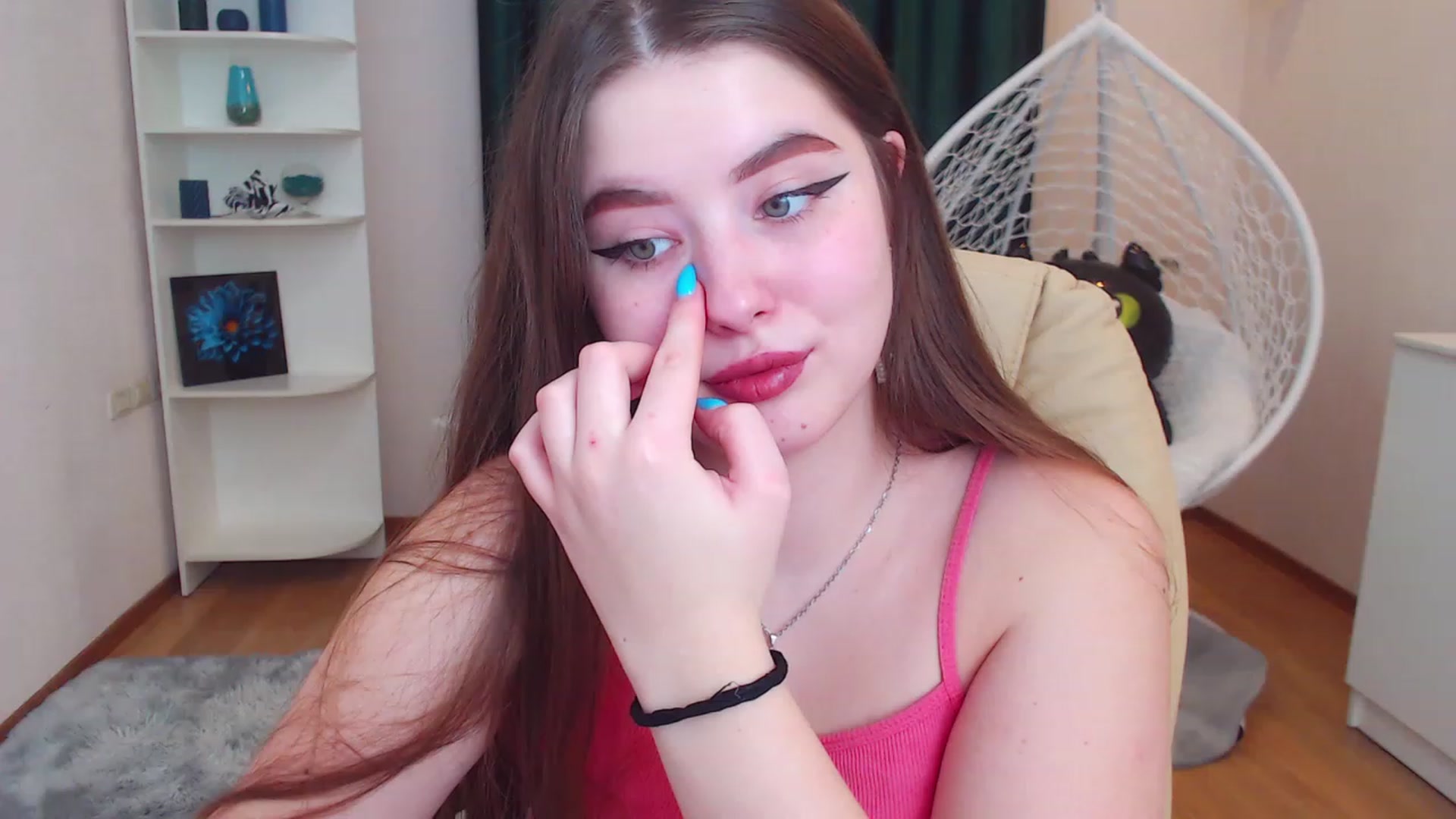 Gallery image thumbnail from AdmireMyEyes's myfreecams stream on, 11/27/2022, 09:52 image 1 of 20