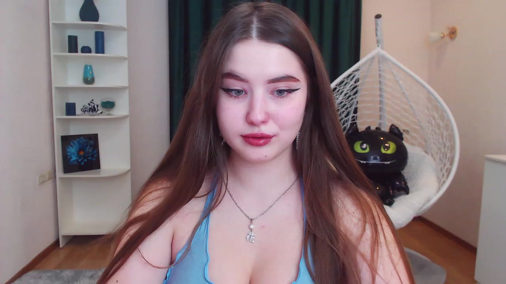 Gallery image thumbnail from AdmireMyEyes's myfreecams stream on, 11/27/2022, 09:52 image 17 of 20
