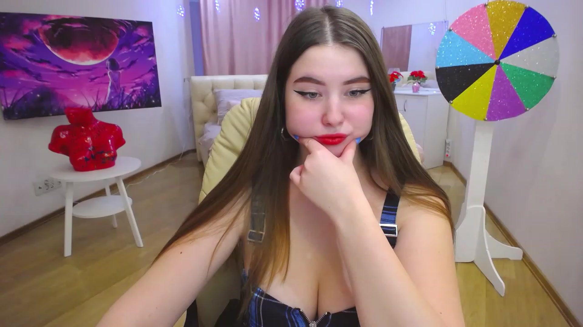 Gallery image thumbnail from AdmireMyEyes's myfreecams stream on, 11/28/2022, 10:02 image 8 of 20
