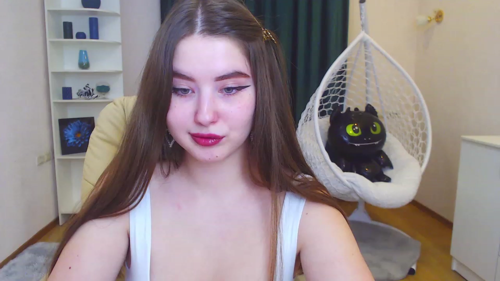 Gallery image thumbnail from AdmireMyEyes's myfreecams stream on, 11/29/2022, 09:38 image 2 of 20