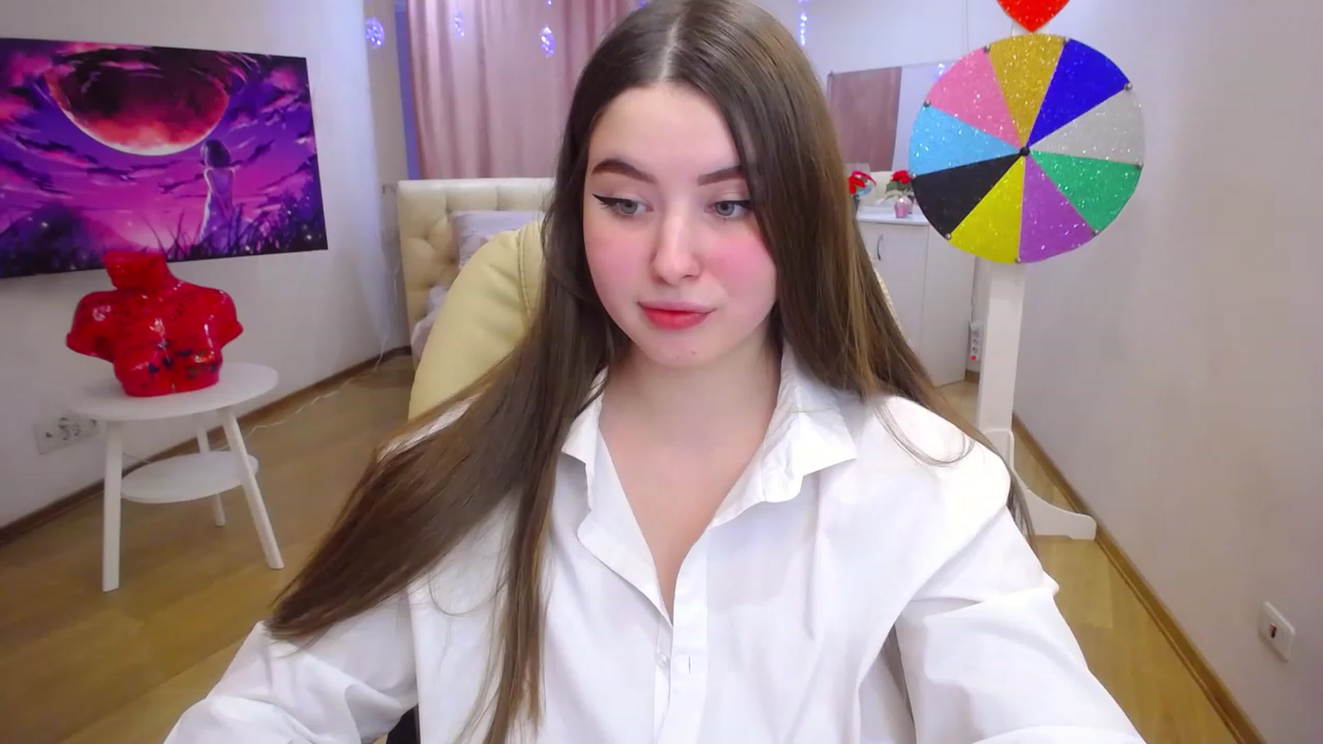Gallery image thumbnail from AdmireMyEyes's myfreecams stream on, 12/04/2022, 07:45 image 17 of 20