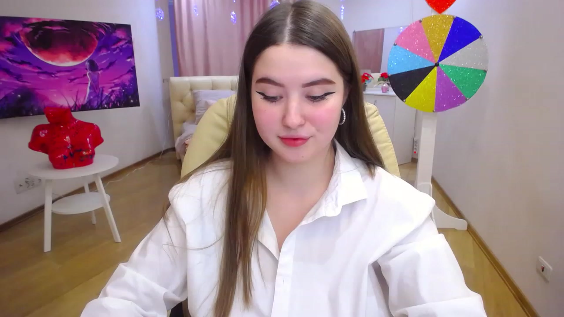Gallery image thumbnail from AdmireMyEyes's myfreecams stream on, 12/04/2022, 07:45 image 13 of 20