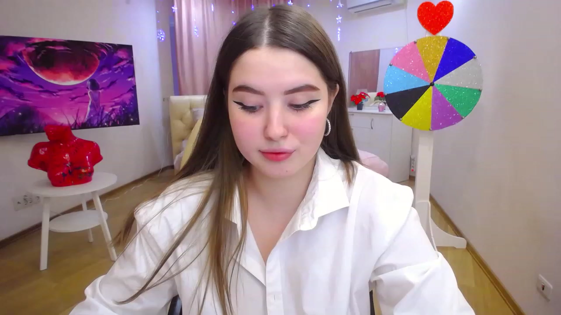 Gallery image thumbnail from AdmireMyEyes's myfreecams stream on, 12/04/2022, 07:45 image 12 of 20