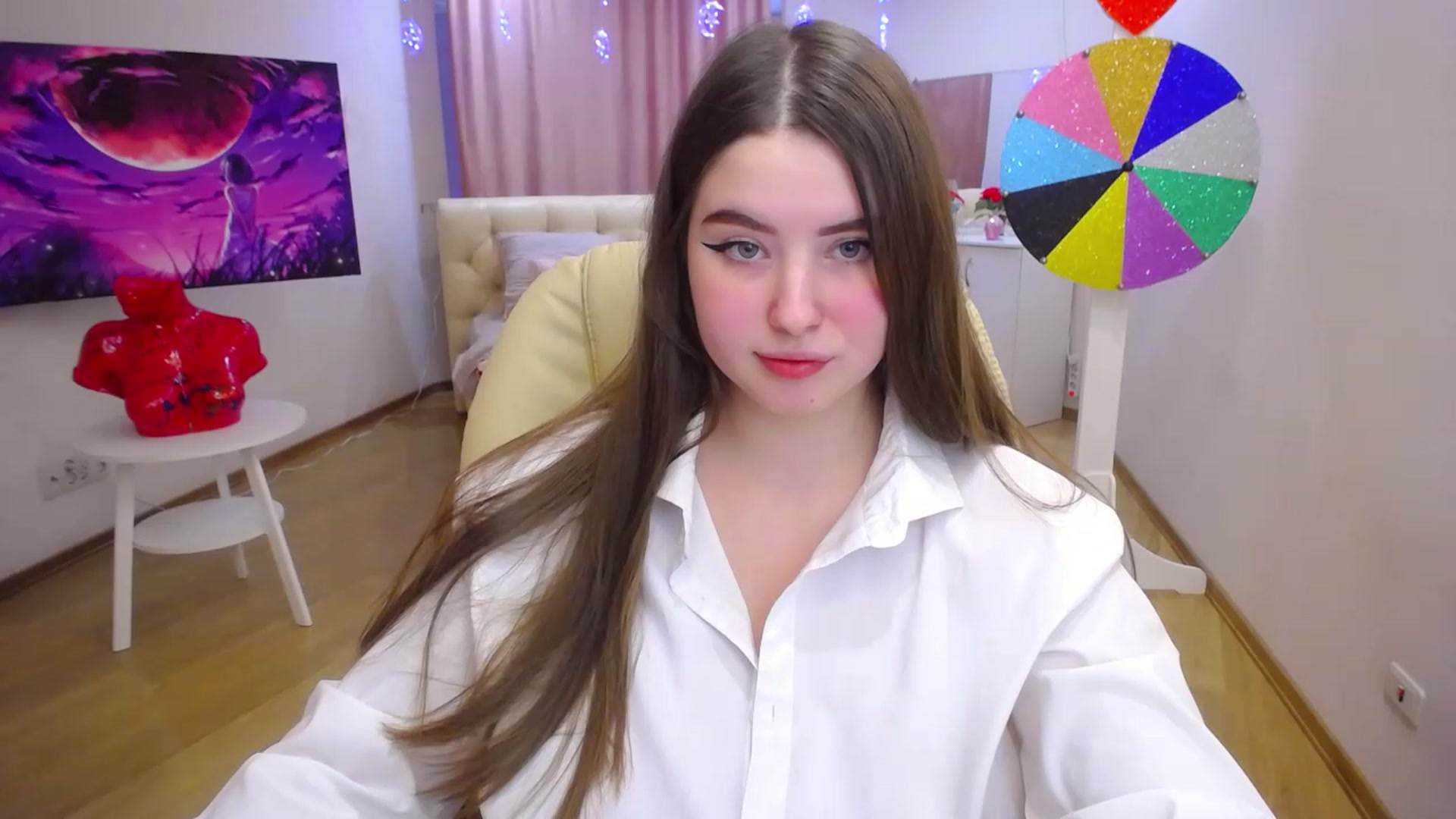 Gallery image thumbnail from AdmireMyEyes's myfreecams stream on, 12/04/2022, 07:45 image 18 of 20