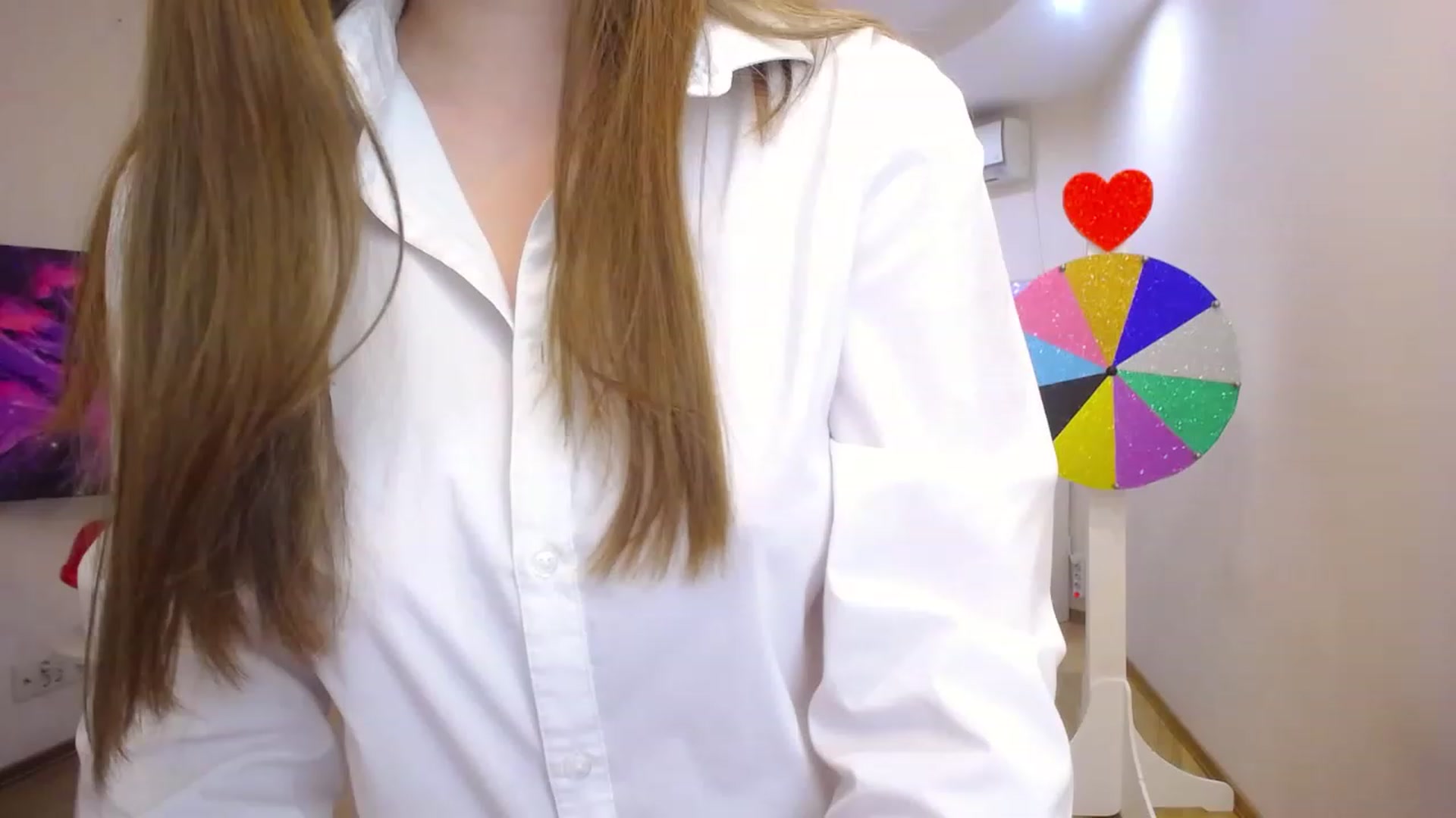 Gallery image thumbnail from AdmireMyEyes's myfreecams stream on, 12/04/2022, 07:45 image 6 of 20