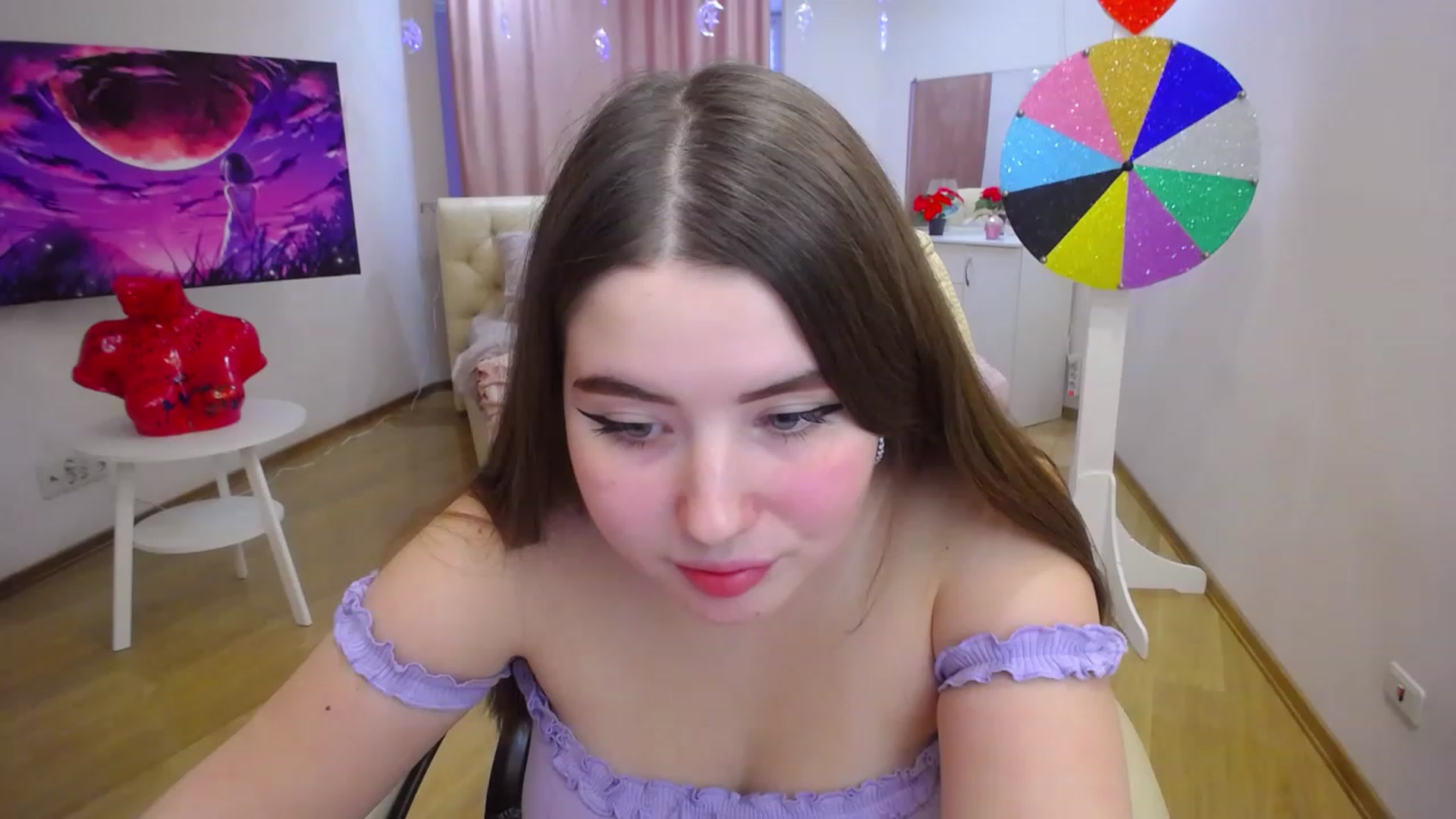 Gallery image thumbnail from AdmireMyEyes's myfreecams stream on, 12/04/2022, 08:40 image 5 of 20