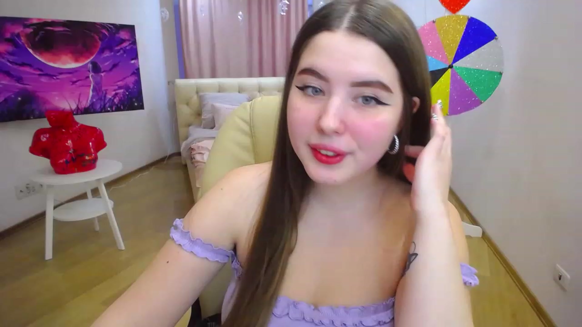Gallery image thumbnail from AdmireMyEyes's myfreecams stream on, 12/04/2022, 08:40 image 8 of 20