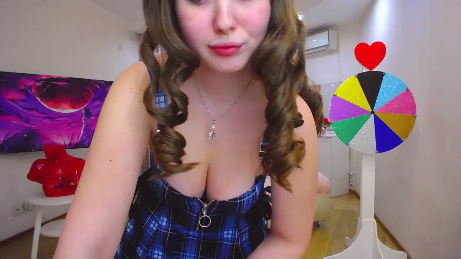 Gallery image thumbnail from AdmireMyEyes's myfreecams stream on, 12/05/2022, 14:03 image 19 of 20