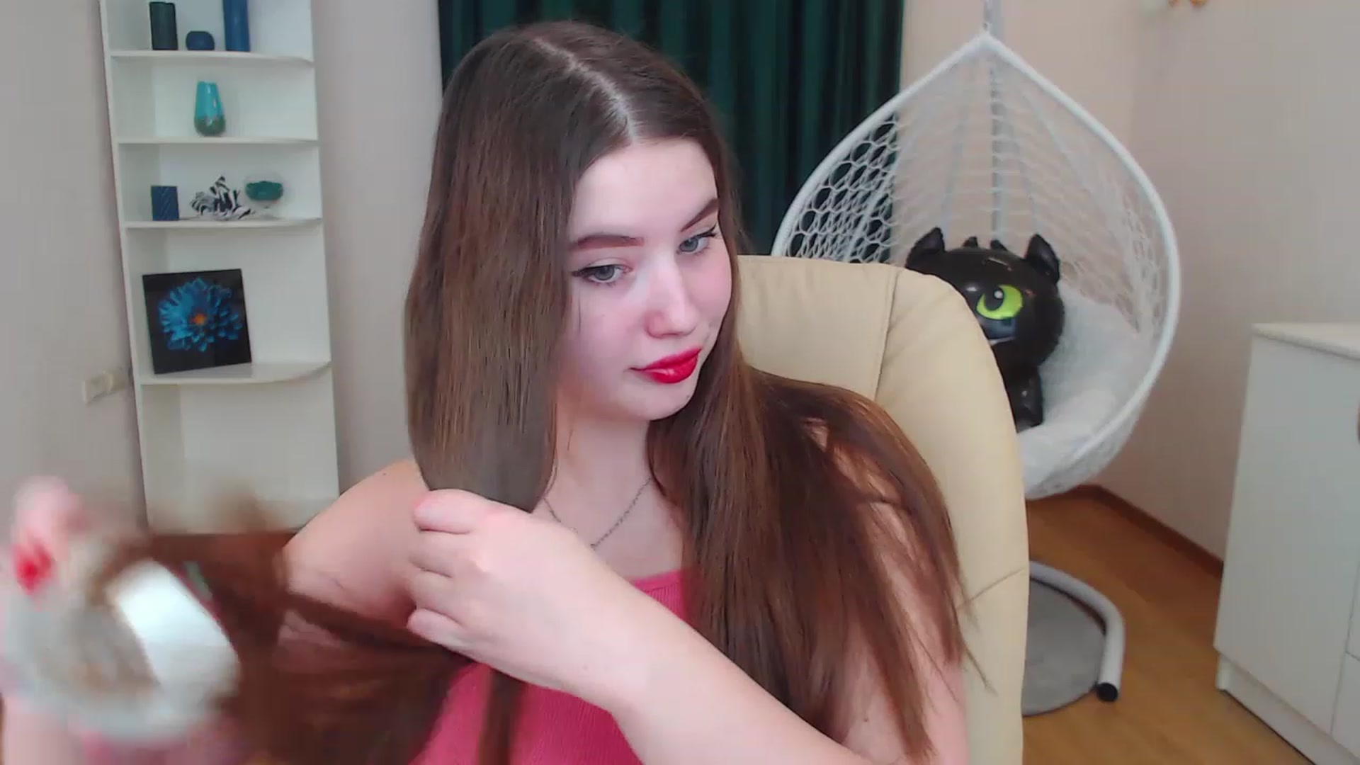 Gallery image thumbnail from AdmireMyEyes's myfreecams stream on, 12/10/2022, 09:47 image 2 of 20
