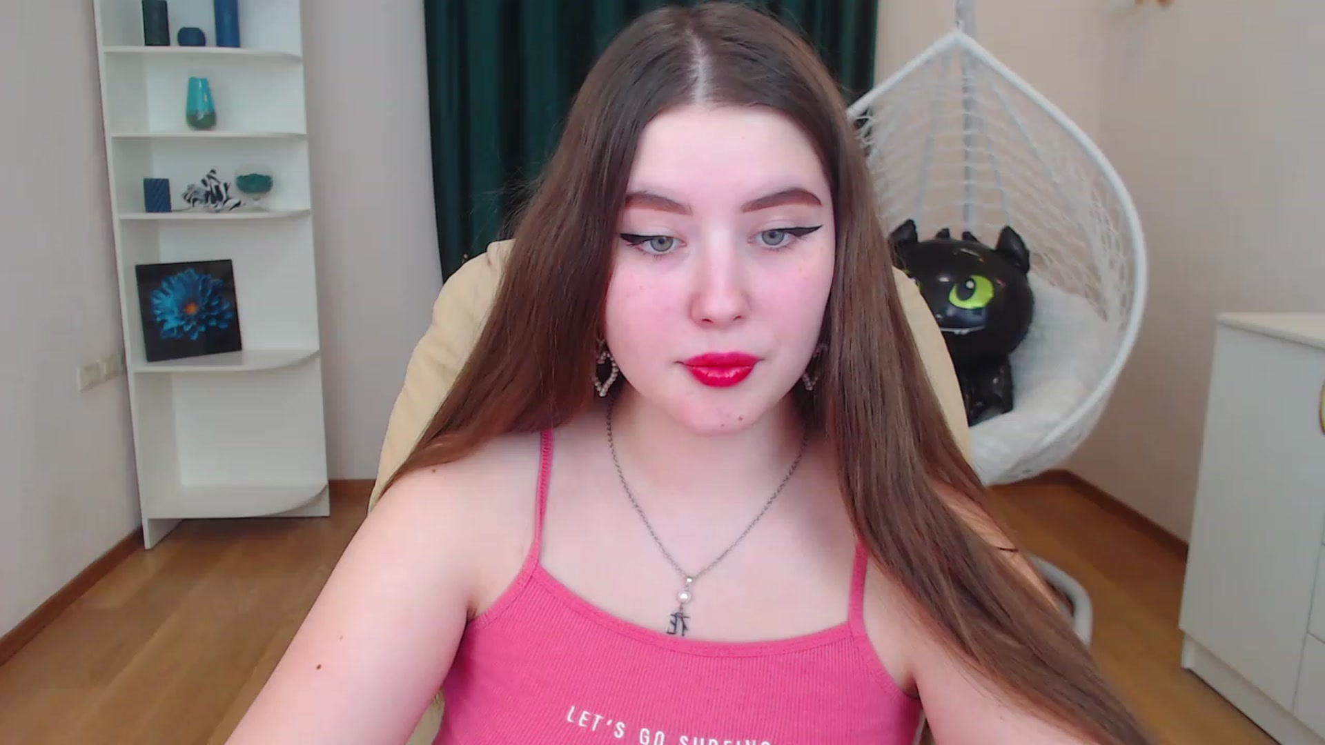 Gallery image thumbnail from AdmireMyEyes's myfreecams stream on, 12/10/2022, 09:47 image 8 of 20