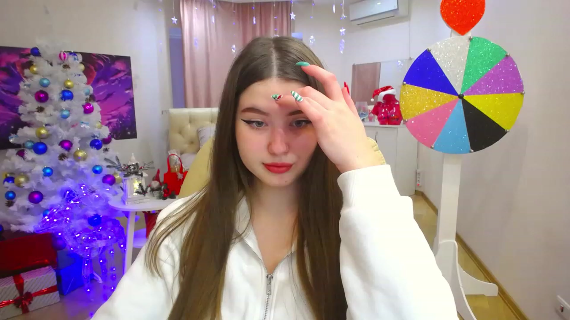 Gallery image thumbnail from AdmireMyEyes's myfreecams stream on, 12/15/2022, 09:52 image 10 of 20