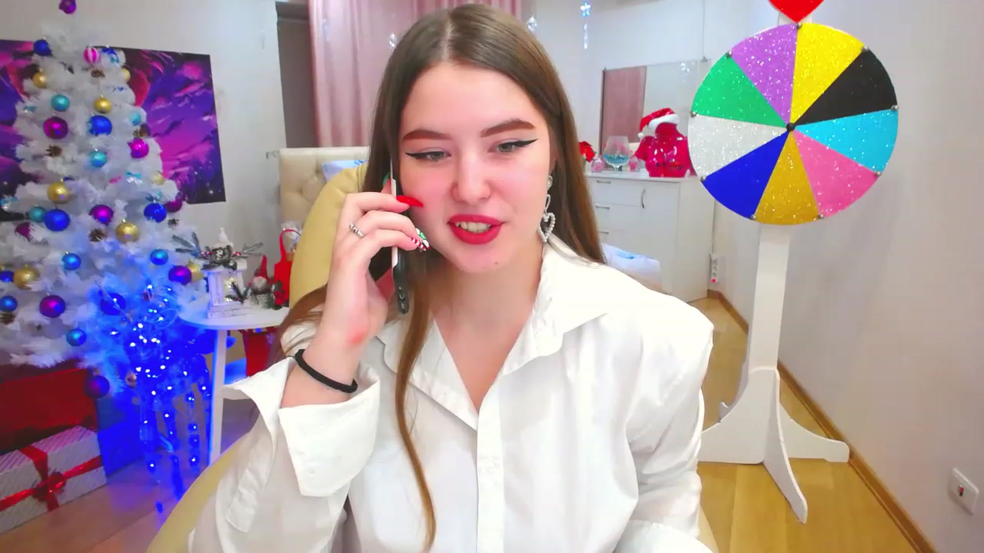 Gallery image thumbnail from AdmireMyEyes's myfreecams stream on, 12/19/2022, 14:46 image 9 of 20