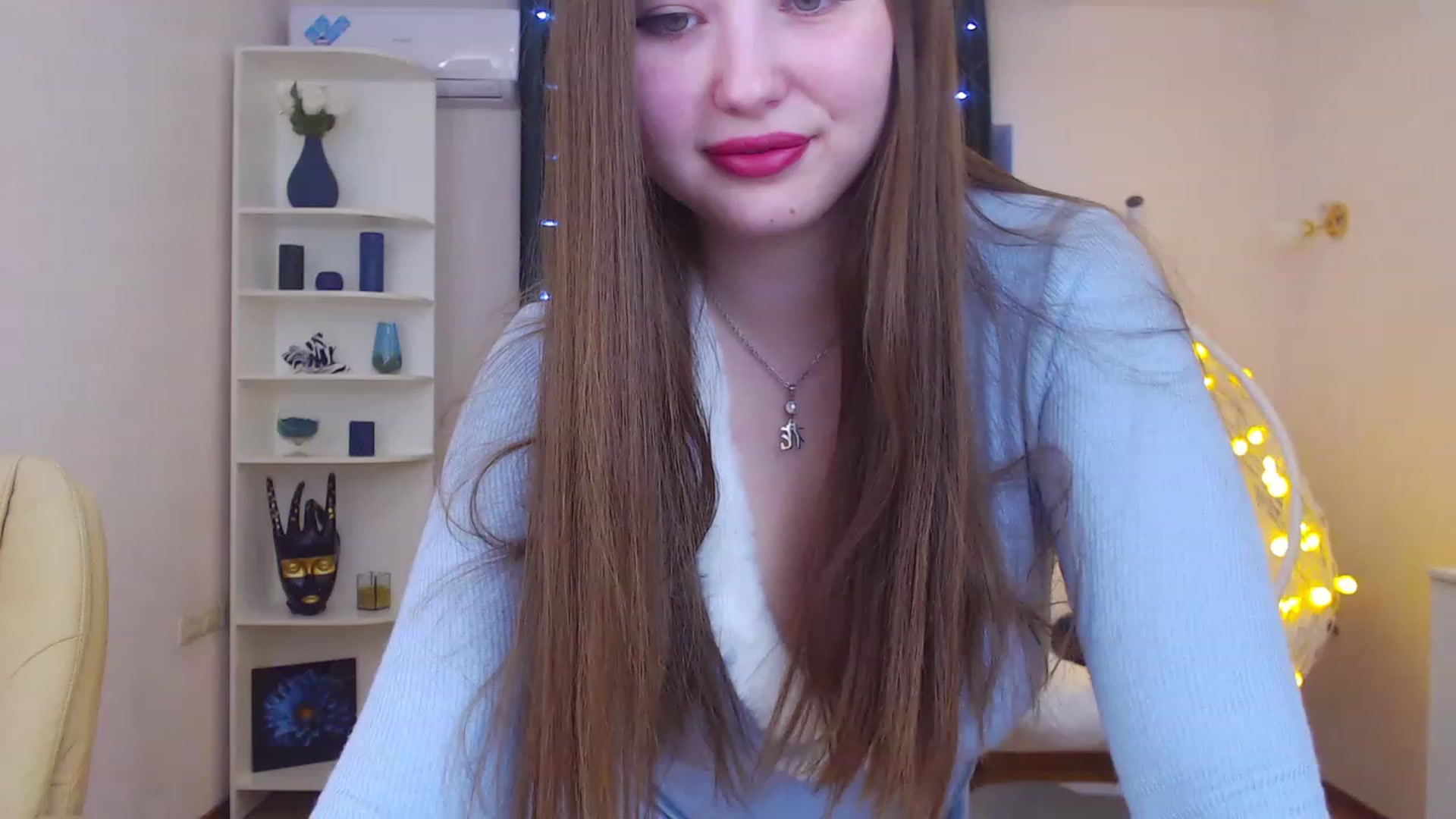Gallery image thumbnail from AdmireMyEyes's myfreecams stream on, 12/21/2022, 06:44 image 12 of 20