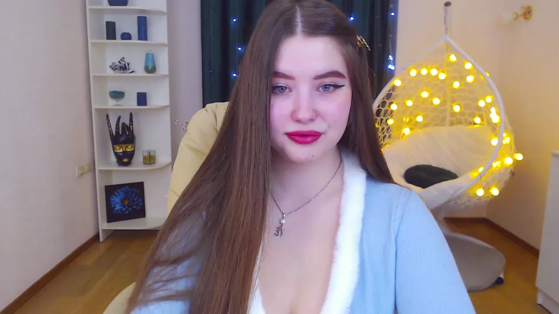 Gallery image thumbnail from AdmireMyEyes's myfreecams stream on, 12/21/2022, 06:44 image 14 of 20