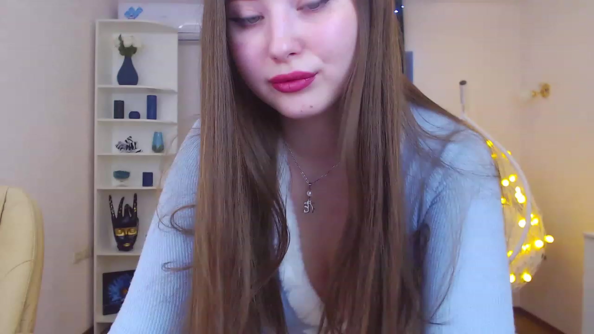 Gallery image thumbnail from AdmireMyEyes's myfreecams stream on, 12/21/2022, 06:44 image 11 of 20