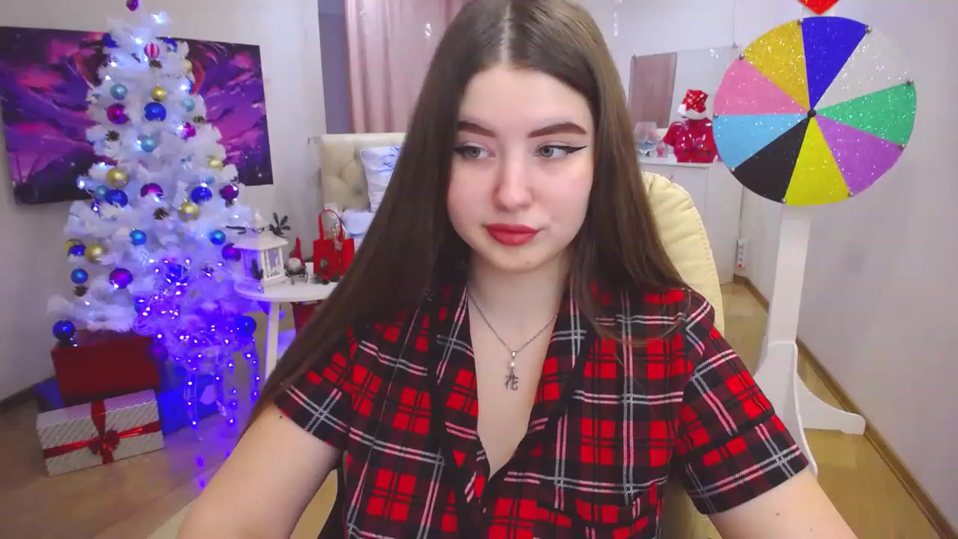 Gallery image thumbnail from AdmireMyEyes's myfreecams stream on, 12/23/2022, 09:47 image 2 of 20