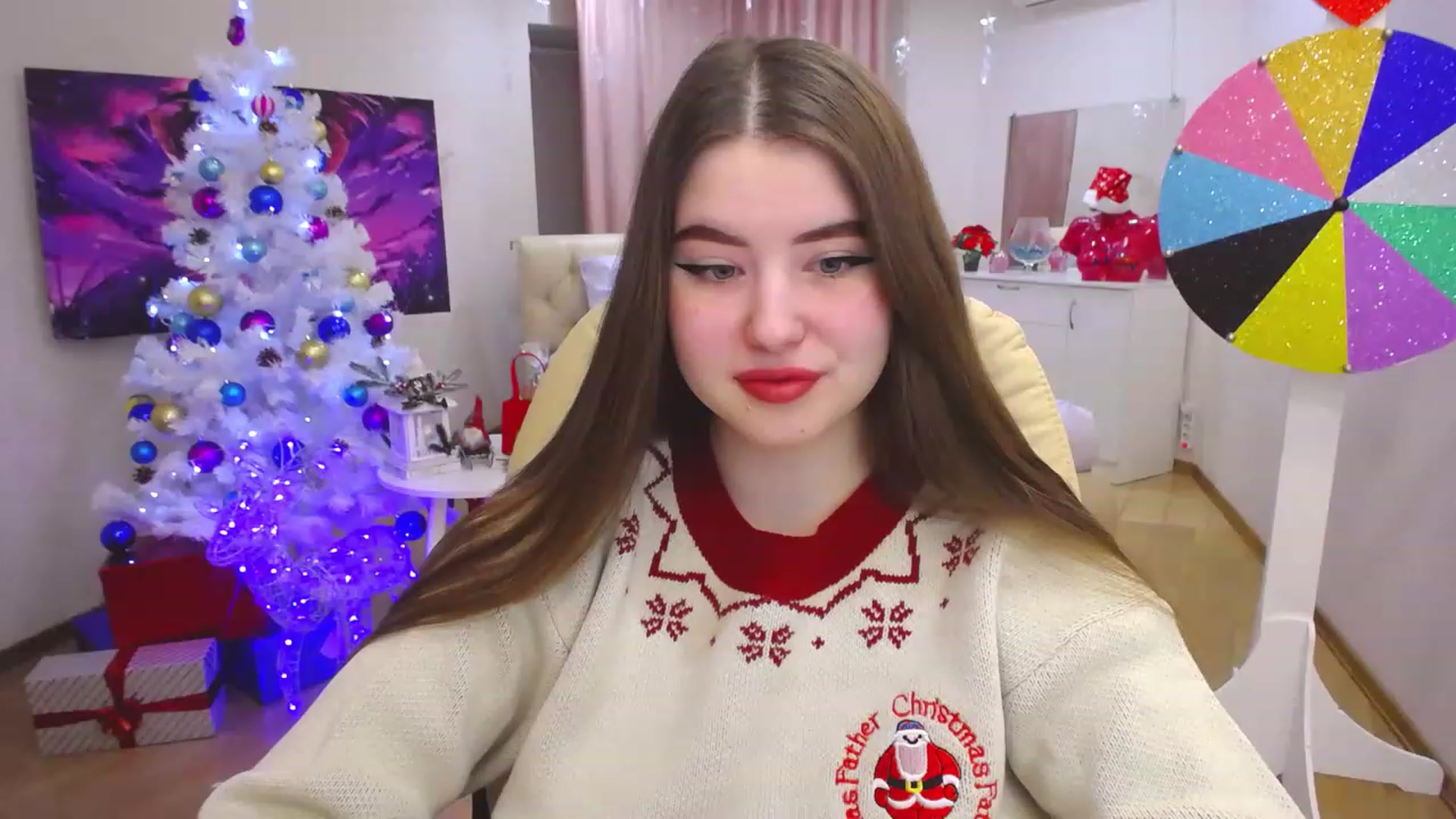 Gallery image thumbnail from AdmireMyEyes's myfreecams stream on, 12/25/2022, 05:49 image 10 of 20
