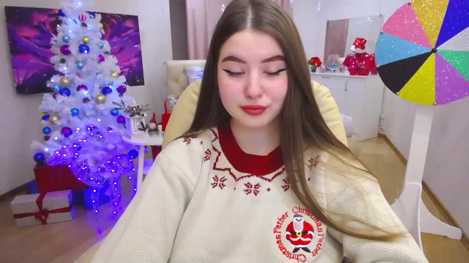 Gallery image thumbnail from AdmireMyEyes's myfreecams stream on, 12/25/2022, 05:49 image 13 of 20