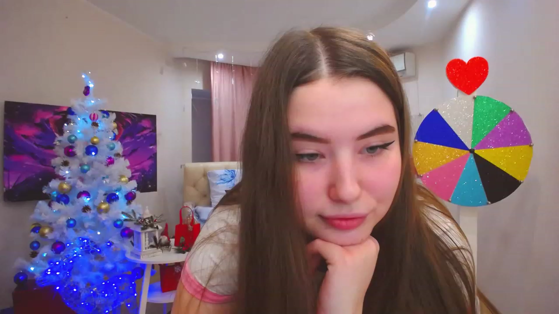 Gallery image thumbnail from AdmireMyEyes's myfreecams stream on, 12/28/2022, 06:45 image 14 of 20