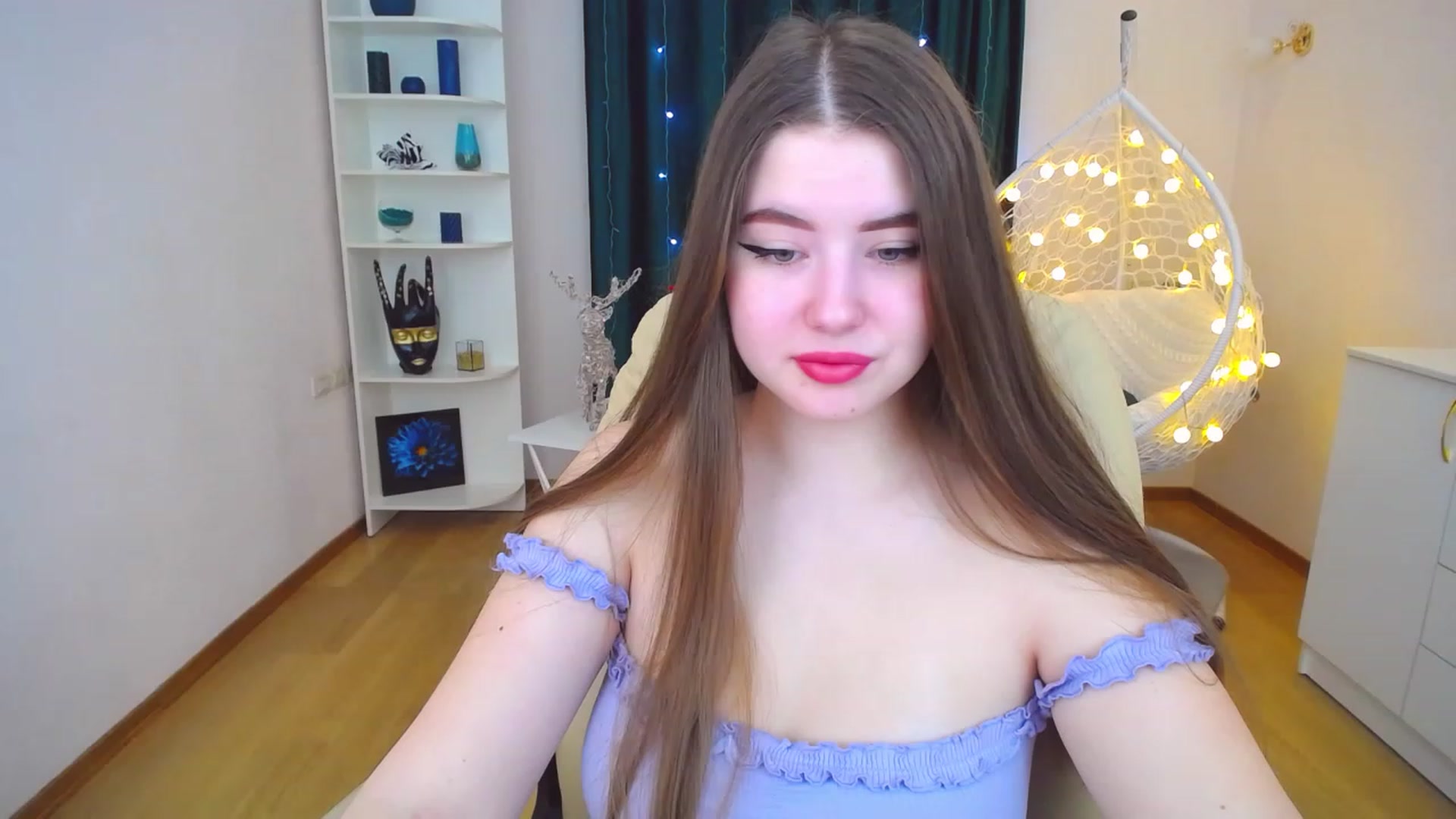 Gallery image thumbnail from AdmireMyEyes's myfreecams stream on, 12/29/2022, 04:42 image 1 of 20