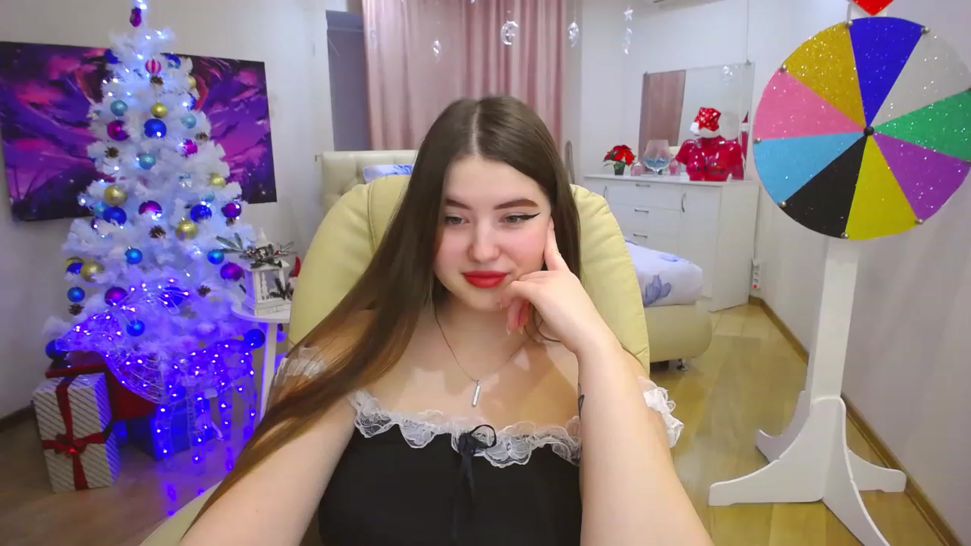 Gallery image thumbnail from AdmireMyEyes's myfreecams stream on, 12/30/2022, 07:47 image 20 of 20