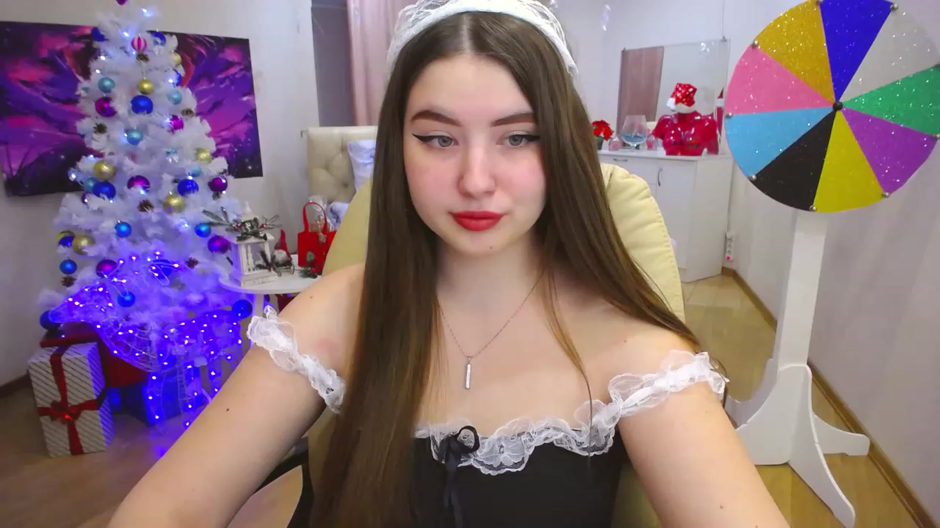 Gallery image thumbnail from AdmireMyEyes's myfreecams stream on, 12/30/2022, 07:47 image 1 of 20
