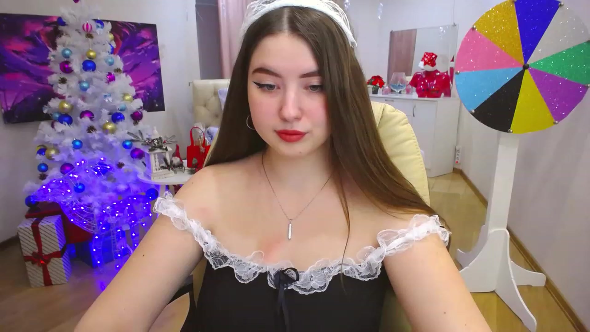 Gallery image thumbnail from AdmireMyEyes's myfreecams stream on, 12/30/2022, 07:47 image 2 of 20