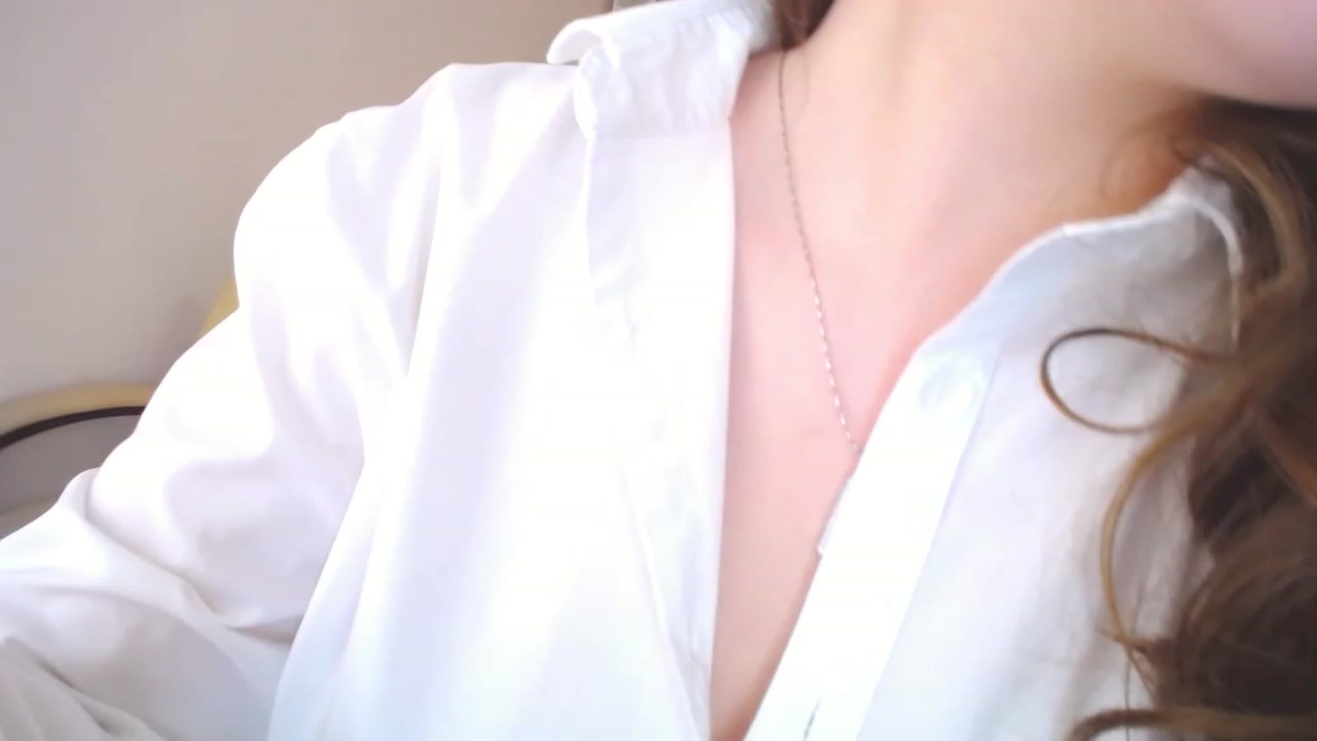 Gallery image thumbnail from AdmireMyEyes's myfreecams stream on, 01/10/2023, 11:49 image 18 of 20