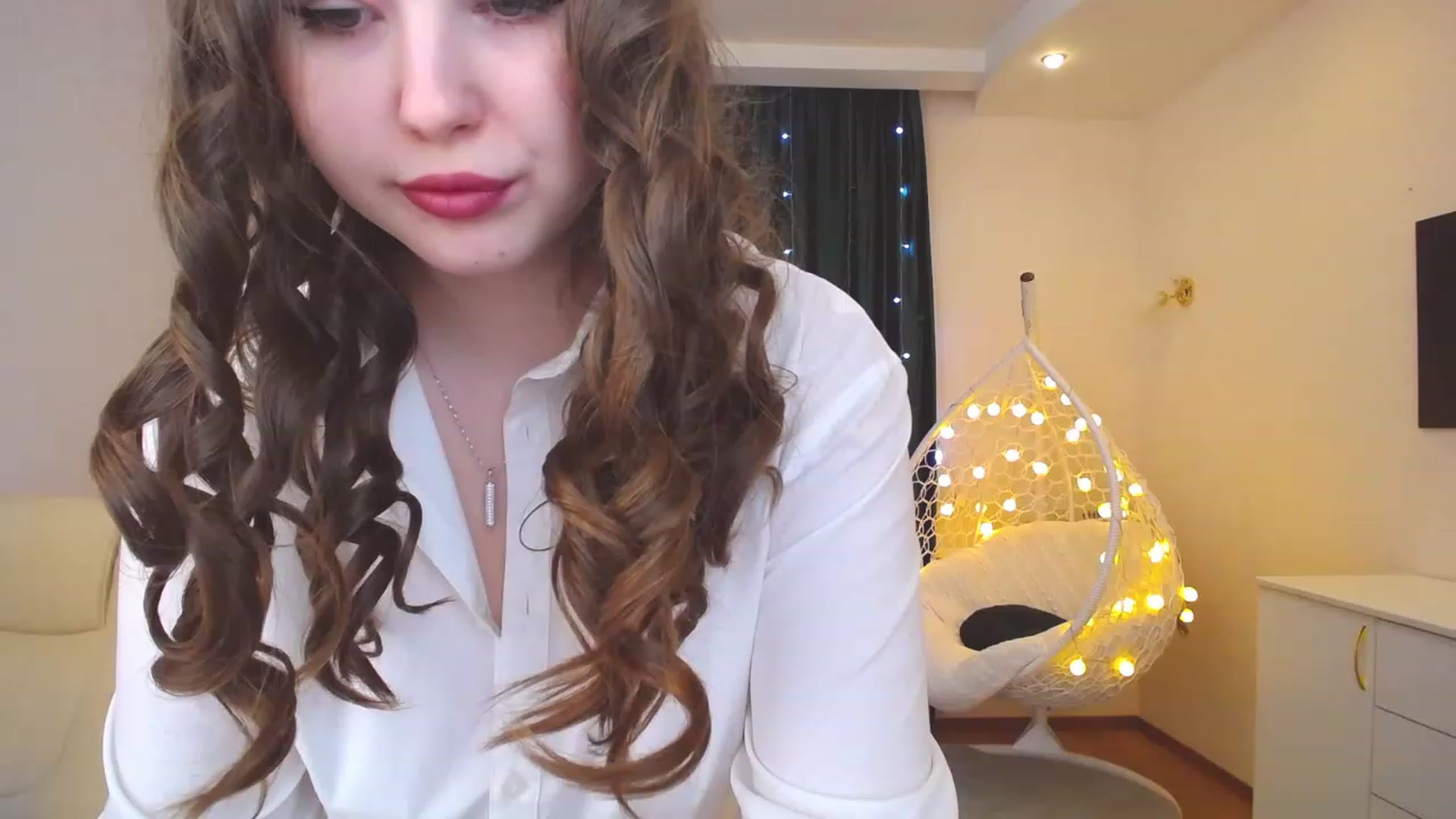 Gallery image thumbnail from AdmireMyEyes's myfreecams stream on, 01/10/2023, 11:49 image 20 of 20