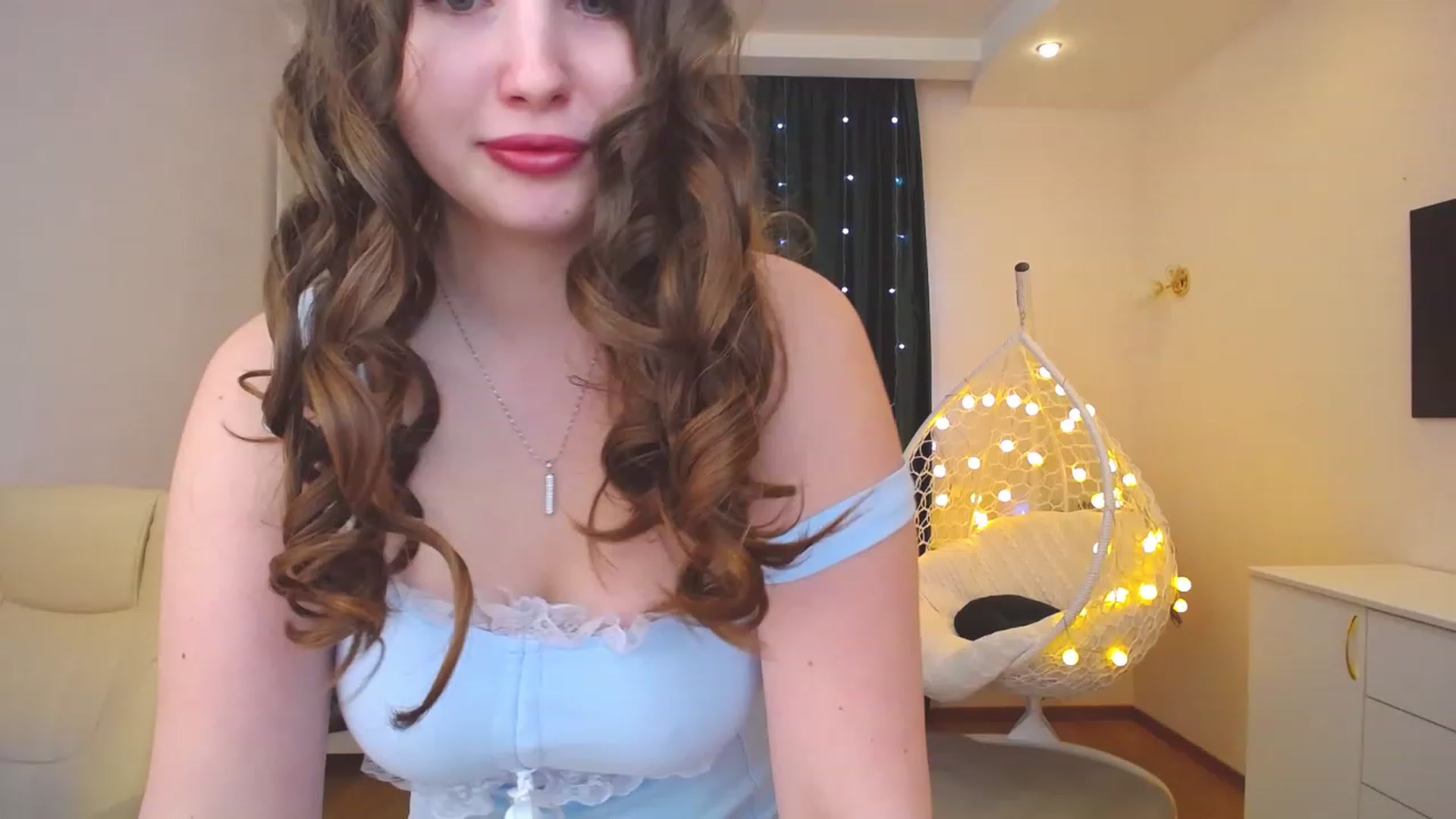 Gallery image thumbnail from AdmireMyEyes's myfreecams stream on, 01/10/2023, 14:48 image 4 of 20