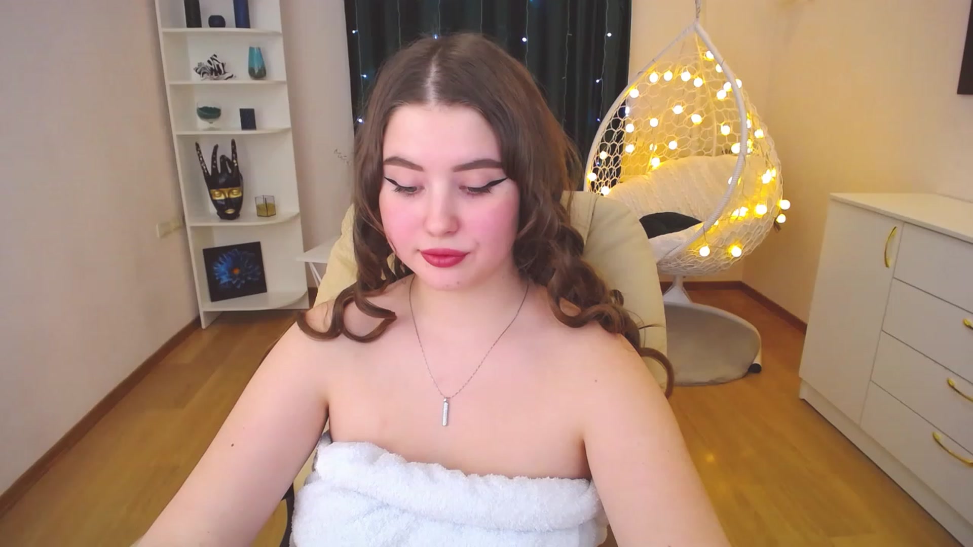Gallery image thumbnail from AdmireMyEyes's myfreecams stream on, 01/10/2023, 14:48 image 19 of 20