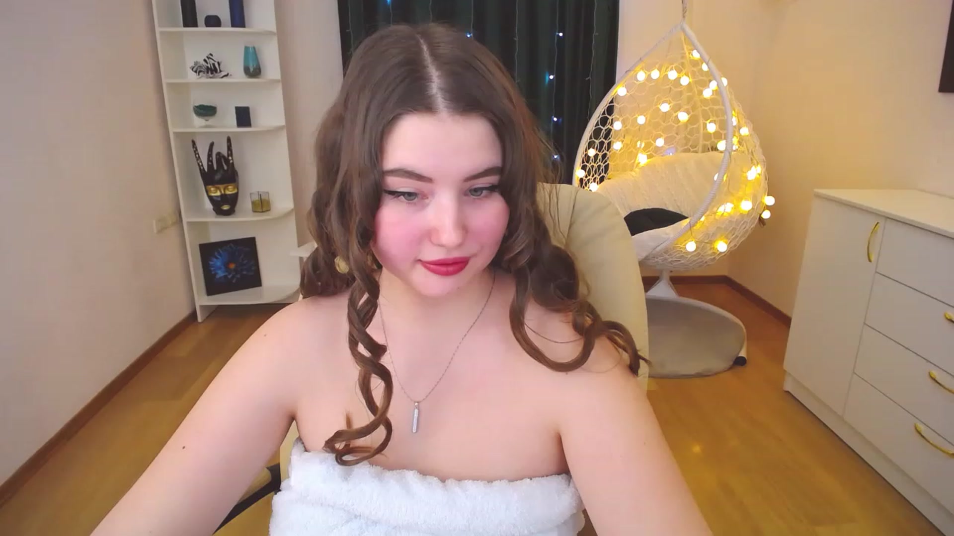 Gallery image thumbnail from AdmireMyEyes's myfreecams stream on, 01/10/2023, 14:48 image 17 of 20