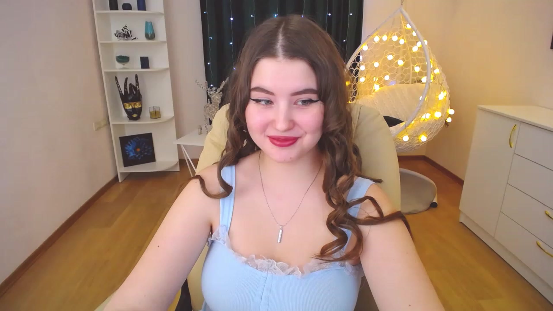 Gallery image thumbnail from AdmireMyEyes's myfreecams stream on, 01/10/2023, 14:48 image 9 of 20